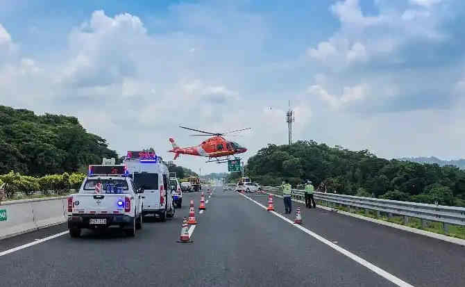 正镶白旗高速公路汽车救援案例